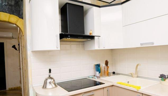 Продажа 2-комнатной квартиры, Краснодар, Гаражная улица,  107