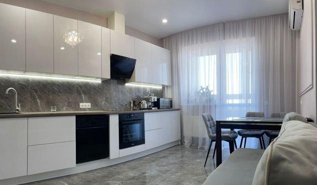 Продажа 2-комнатной квартиры, Краснодар, Стахановская улица,  1/5