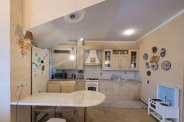 Продажа 2-комнатной квартиры, Краснодар, улица Дзержинского,  35/1