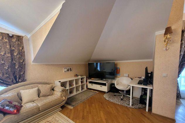 Продажа 2-комнатной квартиры, Краснодар, улица Дзержинского,  35/1