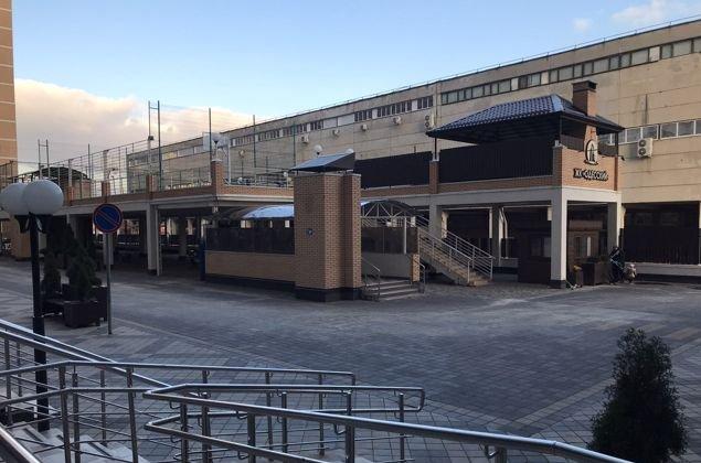 Продажа 1-комнатной квартиры, Краснодар, улица Коммунаров,  270