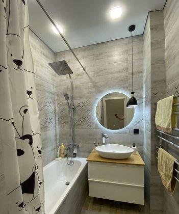 Продажа 2-комнатной квартиры, Краснодар, Октябрьская улица,  181/2к2