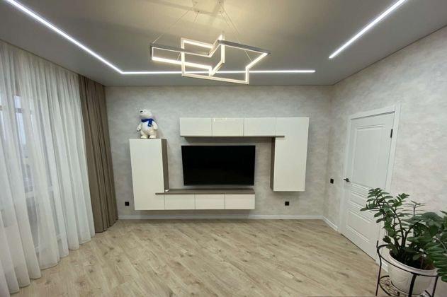 Продажа 2-комнатной квартиры, Краснодар, Октябрьская улица,  181/2к2