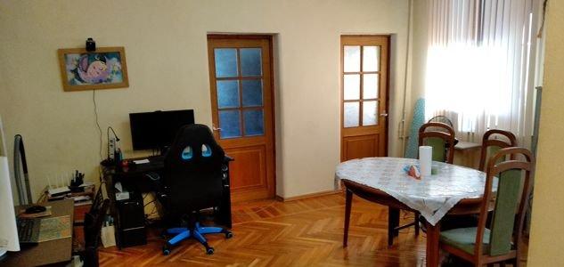 Продажа 3-комнатной квартиры, Краснодар, улица Новаторов,  21