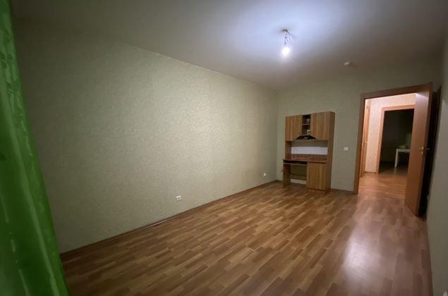 Продажа 3-комнатной квартиры, Краснодар, улица имени Калинина,  350/11