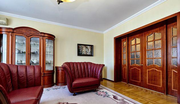 Продажа 3-комнатной квартиры, Краснодар, улица Дзержинского,  10/1