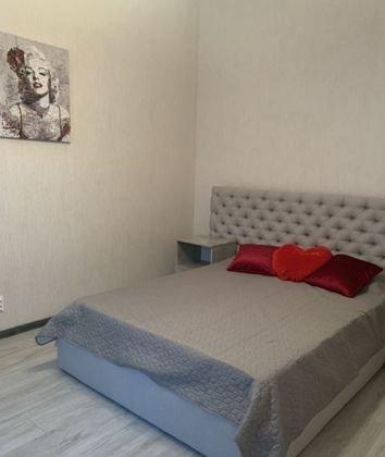 Продажа 1-комнатной квартиры, Краснодар, улица имени 40-летия Победы,  146/8