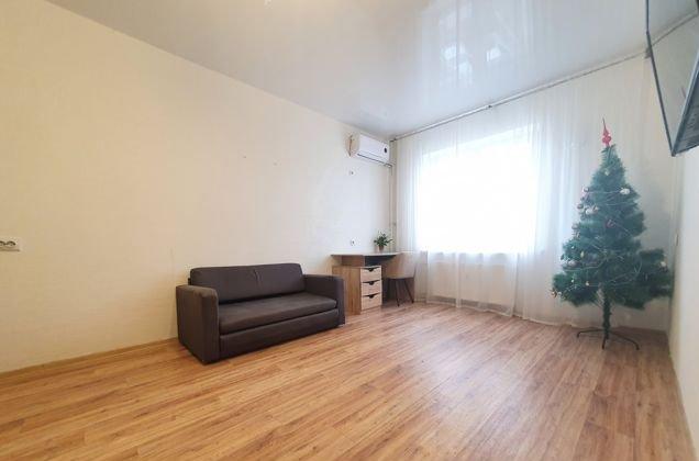 Продажа 1-комнатной квартиры, Краснодар, улица имени 40-летия Победы,  188