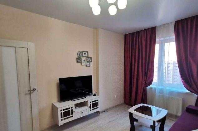 Продажа 1-комнатной квартиры, Краснодар, улица им. Героя Сарабеева В.И.,  5