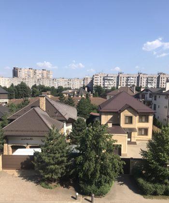 Продажа 2-комнатной квартиры, Краснодар, улица Архитектора Ишунина,  9/1