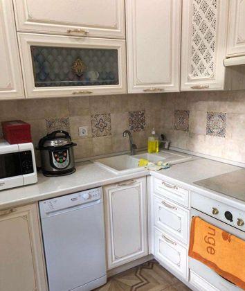 Продажа 2-комнатной квартиры, Краснодар, улица имени Героя Николая Шевелёва,  1