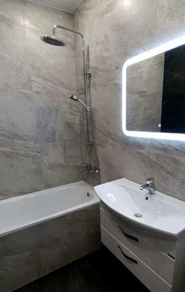 Продажа 2-комнатной квартиры, Краснодар, улица им. Героя Яцкова И.В.,  19