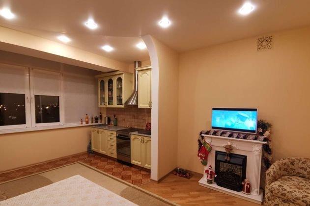 Продажа 2-комнатной квартиры, Краснодар, улица Урицкого,  1