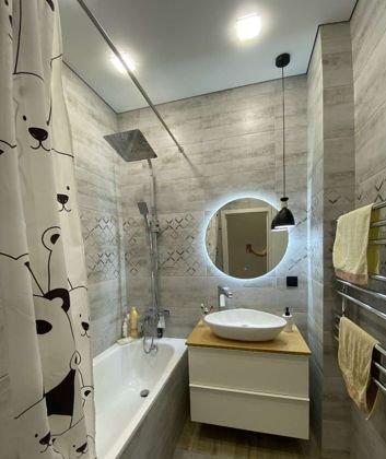 Продажа 2-комнатной квартиры, Краснодар, Октябрьская улица,  181/2к2