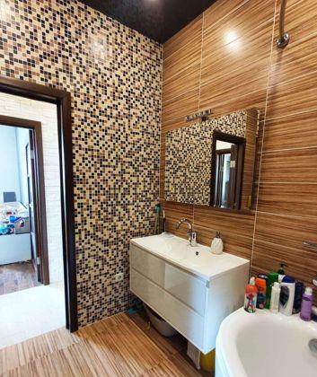 Продажа 2-комнатной квартиры, Краснодар, улица 70-летия Октября,  1/1