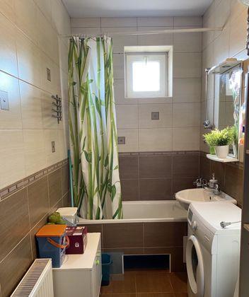 Продажа 2-комнатной квартиры, Краснодар, Адыгейская набережная,  69