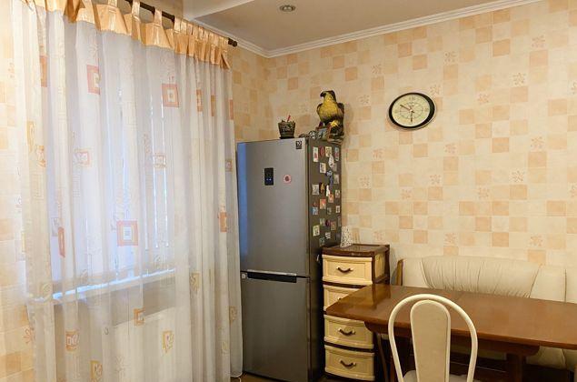 Продажа 2-комнатной квартиры, Краснодар, Адыгейская набережная,  69