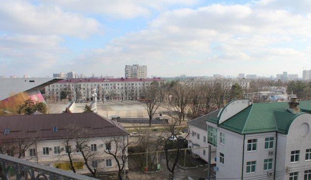 Продажа 3-комнатной квартиры, Краснодар, улица Шоссе Нефтяников,  9/1