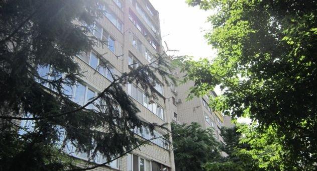 Продажа 3-комнатной квартиры, Краснодар, Брянская улица,  8