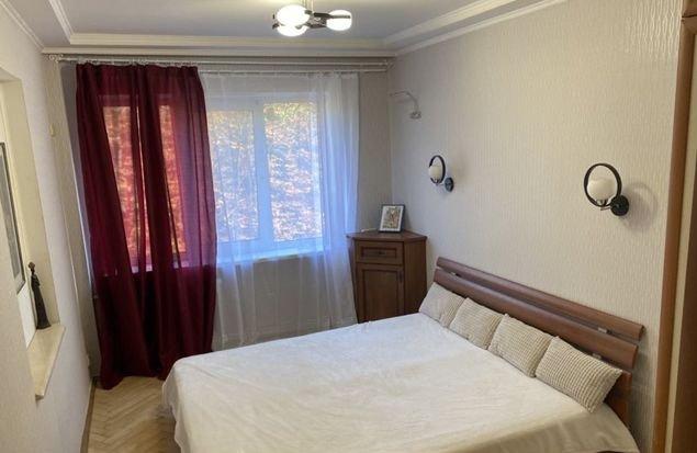 Продажа 2-комнатной квартиры, Краснодар, улица имени 40-летия Победы,  146/9