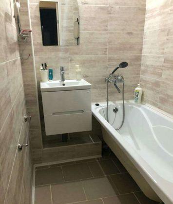 Продажа 2-комнатной квартиры, Краснодар, улица имени 40-летия Победы,  127