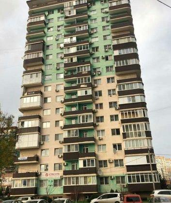 Продажа 2-комнатной квартиры, Краснодар, улица имени 40-летия Победы,  127