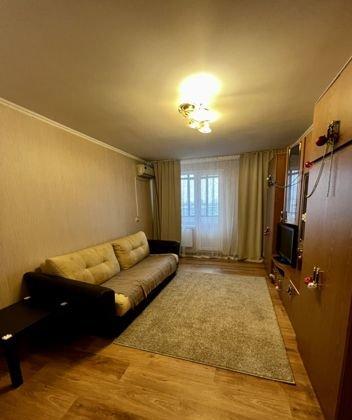 Продажа 2-комнатной квартиры, Краснодар, проспект Чекистов,  15