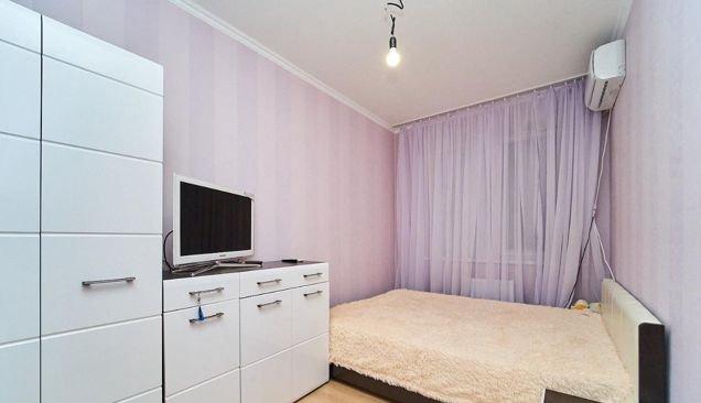 Продажа 2-комнатной квартиры, Краснодар, улица имени Дунаевского И.И.,  5