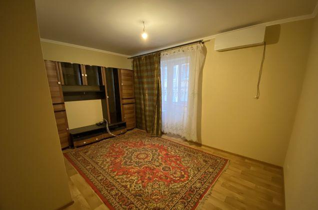 Продажа 1-комнатной квартиры, Краснодар, улица имени Дунаевского И.И.,  25