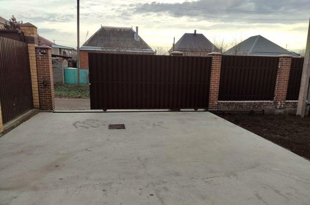 Продажа дома, 136м <sup>2</sup>, 400 сот., Краснодар, 4-я Трудовая улица,  7/1