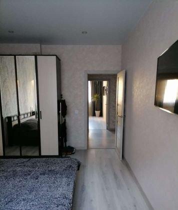 Продажа 2-комнатной квартиры, Краснодар, улица Лётчика Позднякова,  2к7