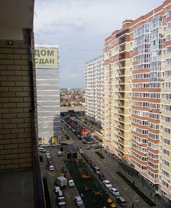 Продажа 2-комнатной квартиры, Краснодар, улица Цезаря Куникова,  24к2
