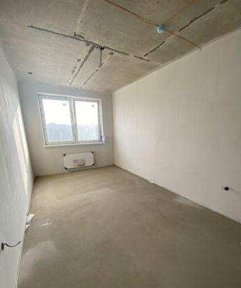 Продажа 2-комнатной квартиры, Краснодар, улица Адмирала Крузенштерна,  6