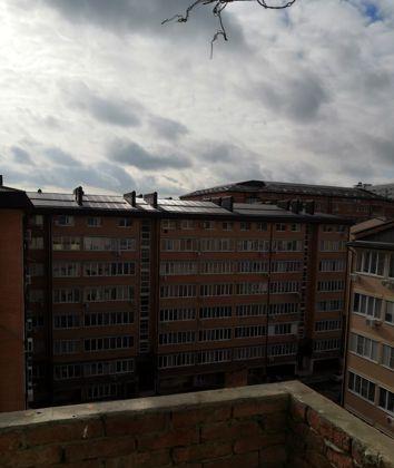 Продажа 1-комнатной квартиры, Краснодар, улица имени Сергея Есенина,  127/2