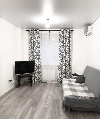 Продажа 1-комнатной квартиры, Краснодар, улица Петра Метальникова,  5к3