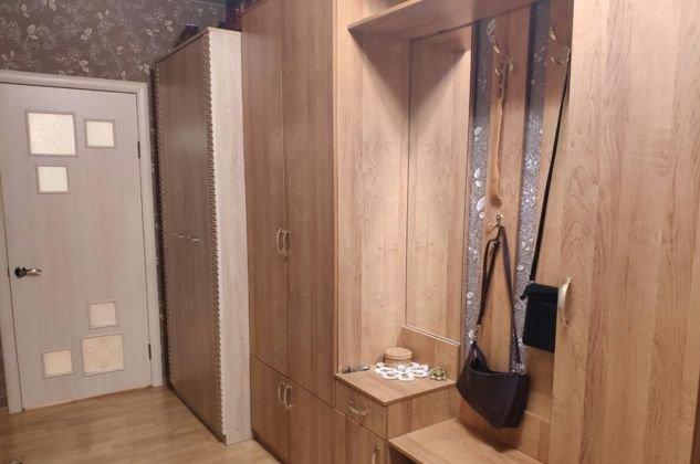 Продажа 2-комнатной квартиры, Краснодар, улица имени Сергея Есенина,  84