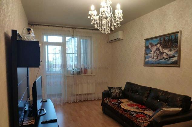 Продажа 2-комнатной квартиры, Краснодар, улица имени Сергея Есенина,  84