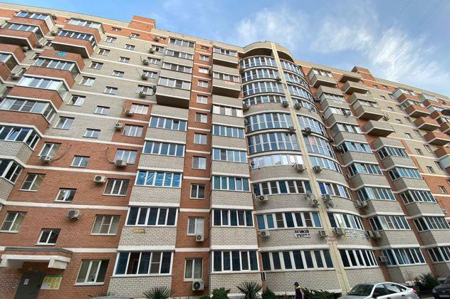 Продажа 1-комнатной квартиры, Краснодар, Российская улица,  267/3к2