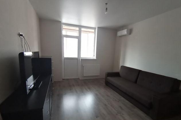 Продажа 1-комнатной квартиры, Краснодар, улица Цезаря Куникова,  18лит1