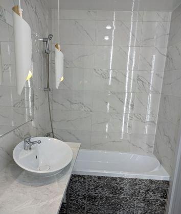 Продажа 2-комнатной квартиры, Краснодар, улица Цезаря Куникова,  24к3