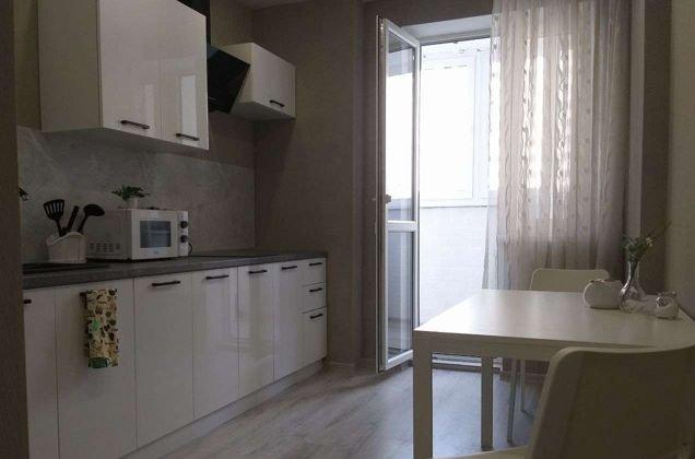 Продажа 1-комнатной квартиры, Краснодар, улица Адмирала Серебрякова,  3к1