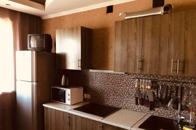 Продажа 1-комнатной квартиры, Краснодар, улица имени Сергея Есенина,  86