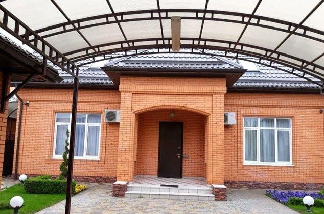 Продажа дома, 180м <sup>2</sup>, 800 сот., Краснодар, 3-я Первомайская улица,  34