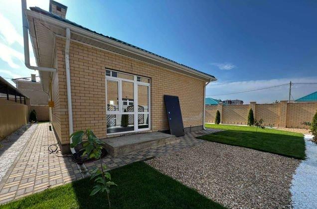 Продажа дома, 84м <sup>2</sup>, 300 сот., Краснодар, улица 1 Мая,  500А