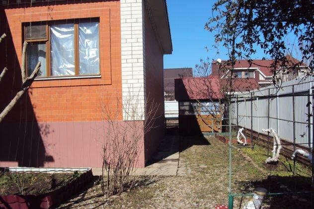 Продажа дома, 120м <sup>2</sup>, 800 сот., Краснодар, Лучистая улица,  3/2