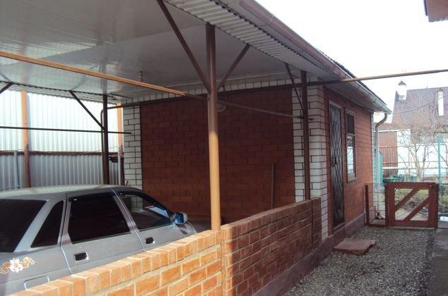 Продажа дома, 120м <sup>2</sup>, 800 сот., Краснодар, Лучистая улица,  3/2