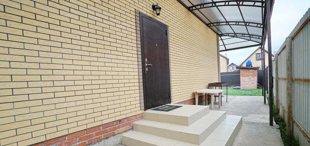 Продажа дома, 105м <sup>2</sup>, 300 сот., Краснодар, Сиреневая улица,  34