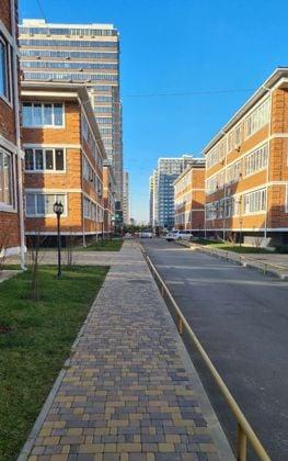 Продажа 1-комнатной квартиры, Краснодар, улица Цезаря Куникова,  18лит4