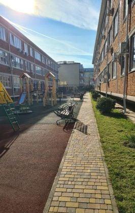 Продажа 1-комнатной квартиры, Краснодар, улица Цезаря Куникова,  18лит4