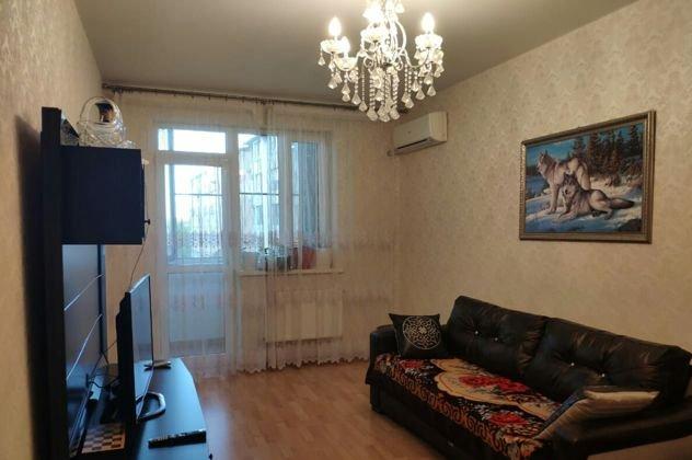 Продажа 2-комнатной квартиры, Краснодар, улица имени Сергея Есенина,  84